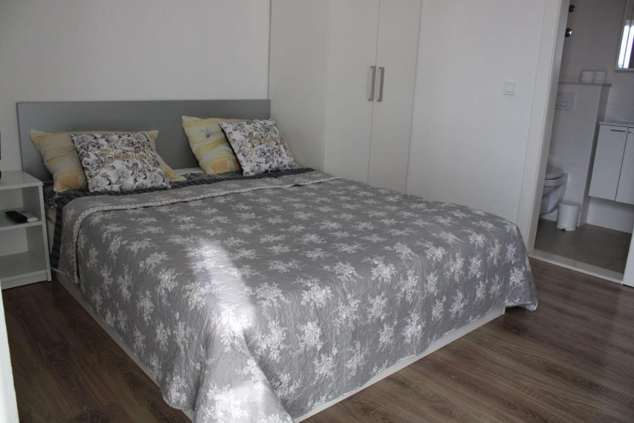 Superior Apt, 4 Rooms, 4 Bathrooms Промайна Екстер'єр фото